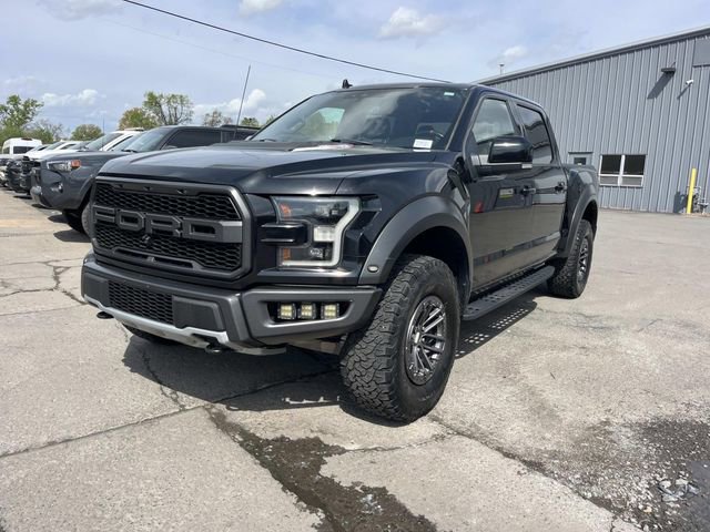 Certified 2019 Ford F150 Raptor w/ Equipment Group 802A Luxury image 7