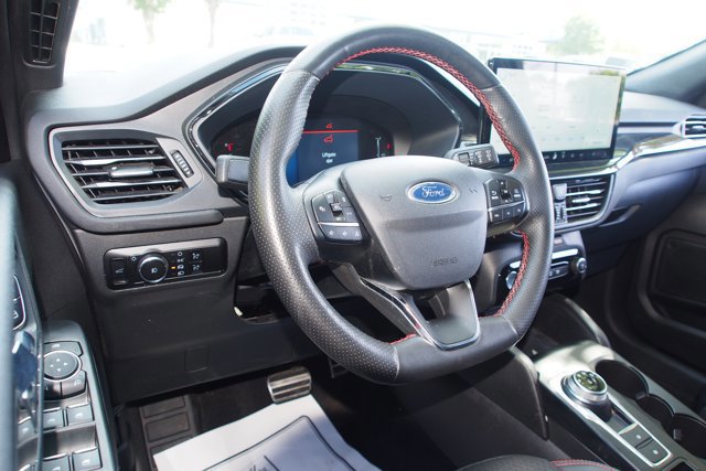 Certified 2023 Ford Escape ST-Line Select w/ Tech Pack #1 AWD/4WD image 15