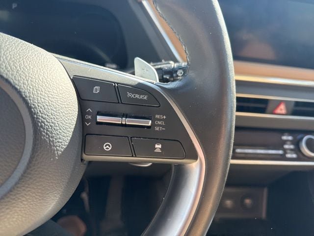 Used 2022 Hyundai Sonata Limited FWD image 24