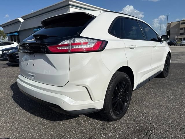 Certified 2023 Ford Edge ST-Line AWD/4WD image 6