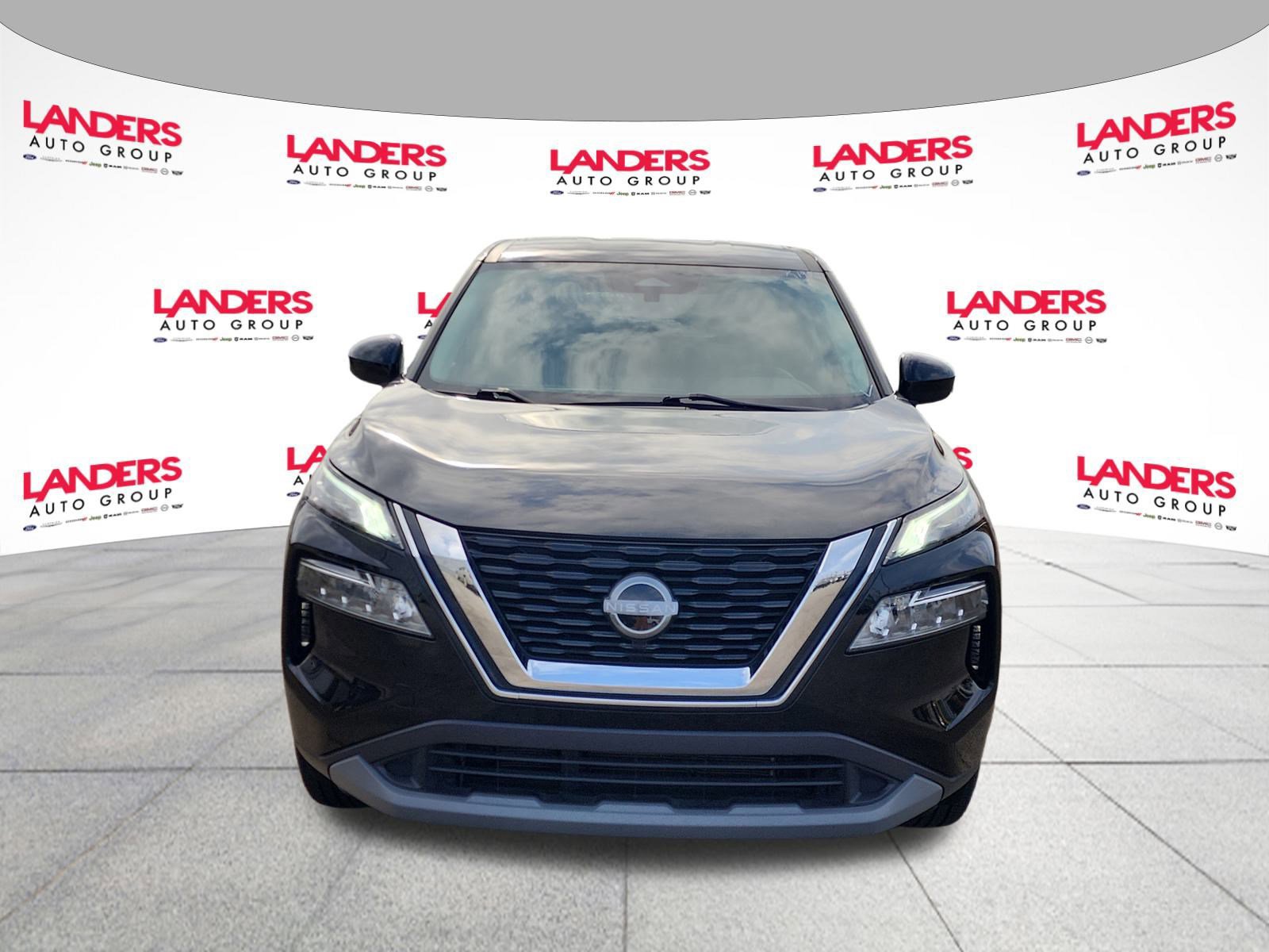 Used 2023 Nissan Rogue SV image 8