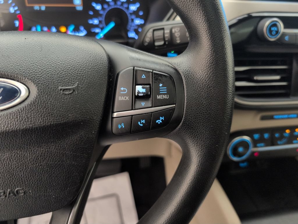 Certified 2020 Ford Escape SE FWD image 38