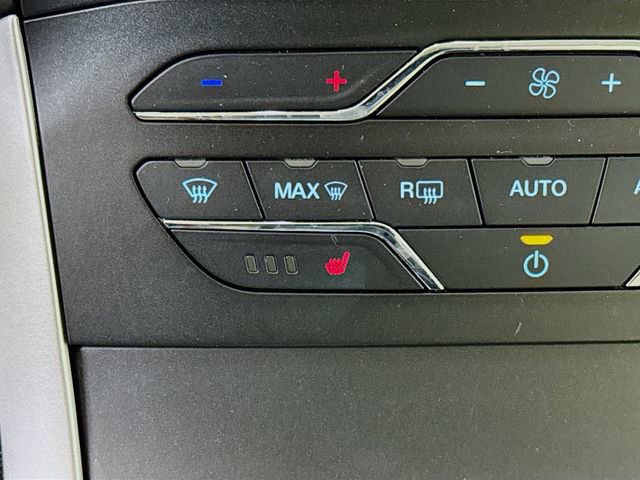 Certified 2019 Ford Edge SEL w/ Equipment Group 201A image 23