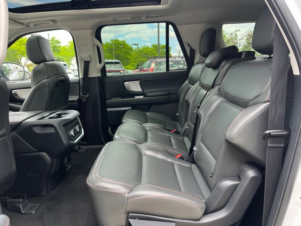 Certified 2025 Ford Expedition Max Active AWD/4WD image 13