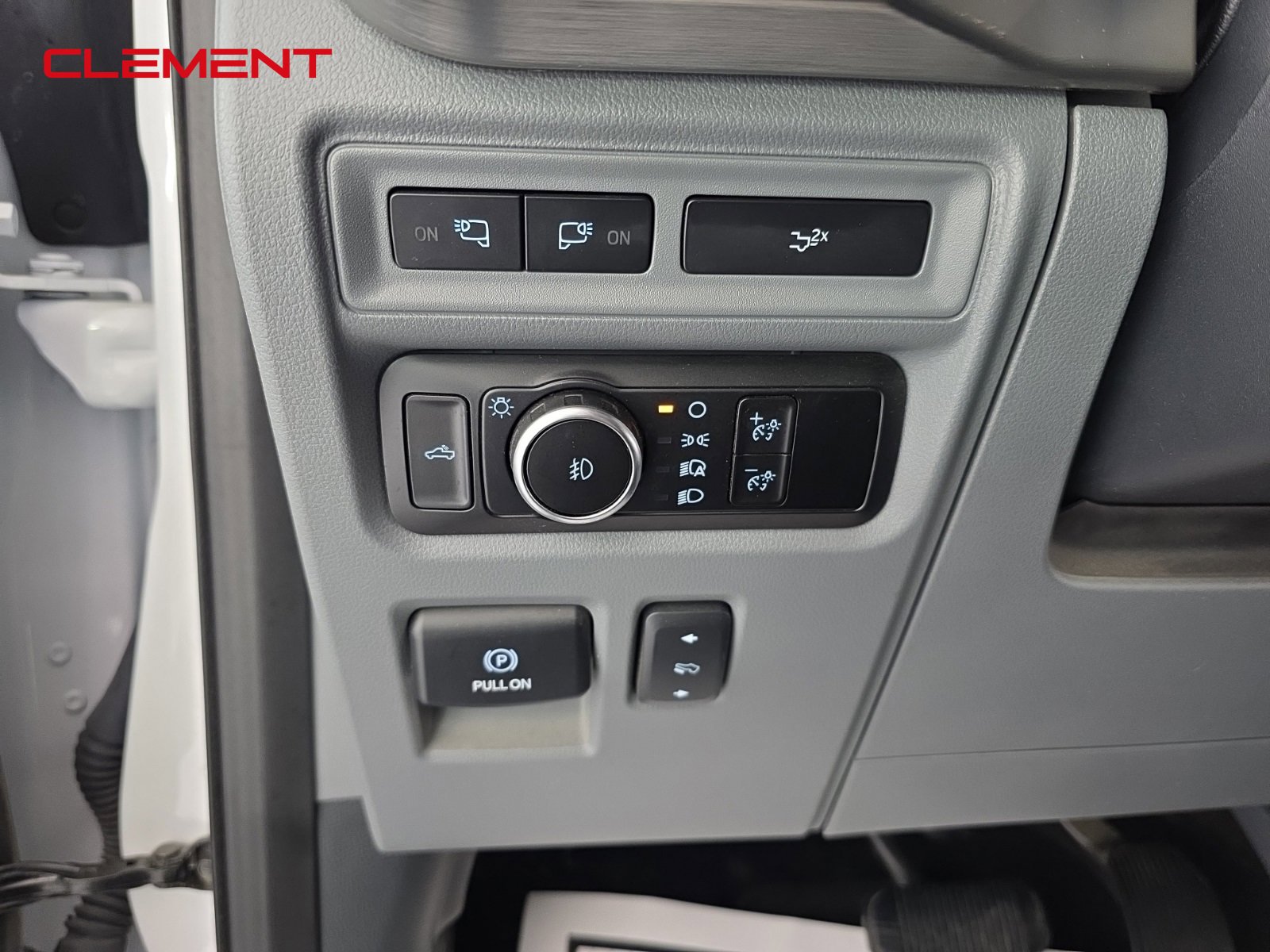 Certified 2023 Ford F150 Lariat w/ Equipment Group 502A High image 12