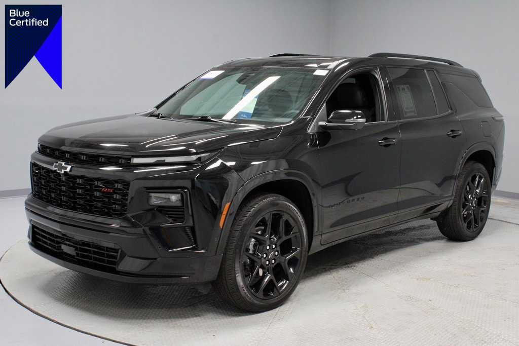 Used 2024 Chevrolet Traverse RS