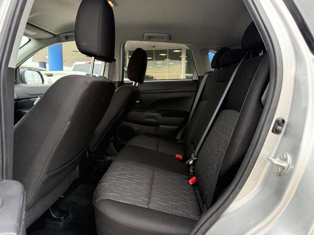 Used 2023 Mitsubishi Outlander Sport ES image 10