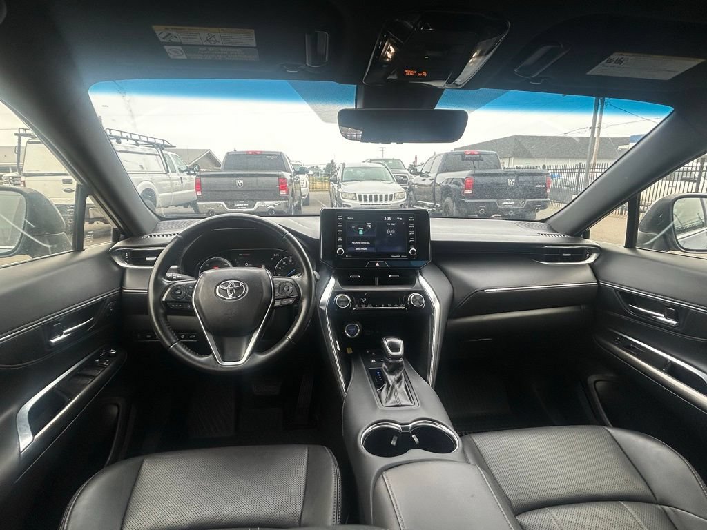 Used 2021 Toyota Venza XLE w/ Softex Package AWD/4WD image 13