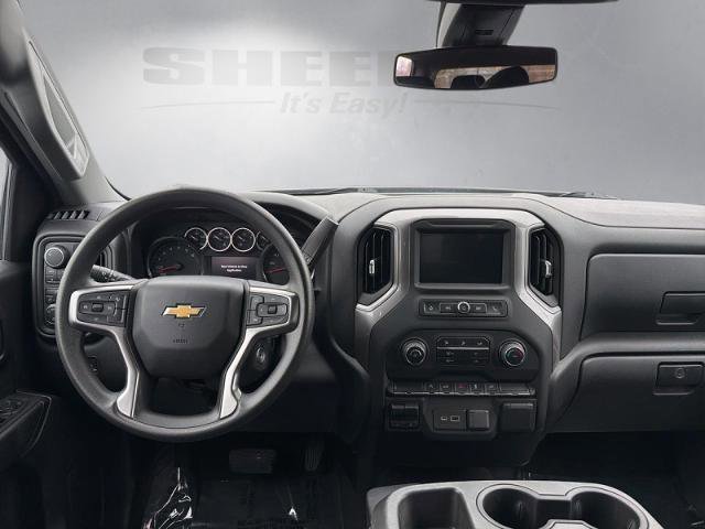 Used 2021 Chevrolet Silverado 1500 Custom w/ Safety Confidence Package image 3
