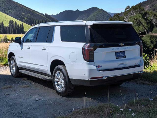 Used 2025 Chevrolet Suburban LT AWD/4WD image 4