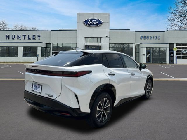 Used 2023 Lexus RZ 450e Premium w/ Technology Package AWD/4WD image 4