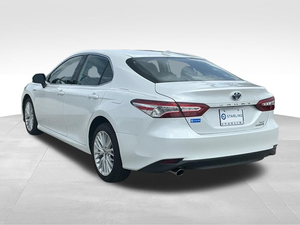 Used 2020 Toyota Camry XLE FWD image 7