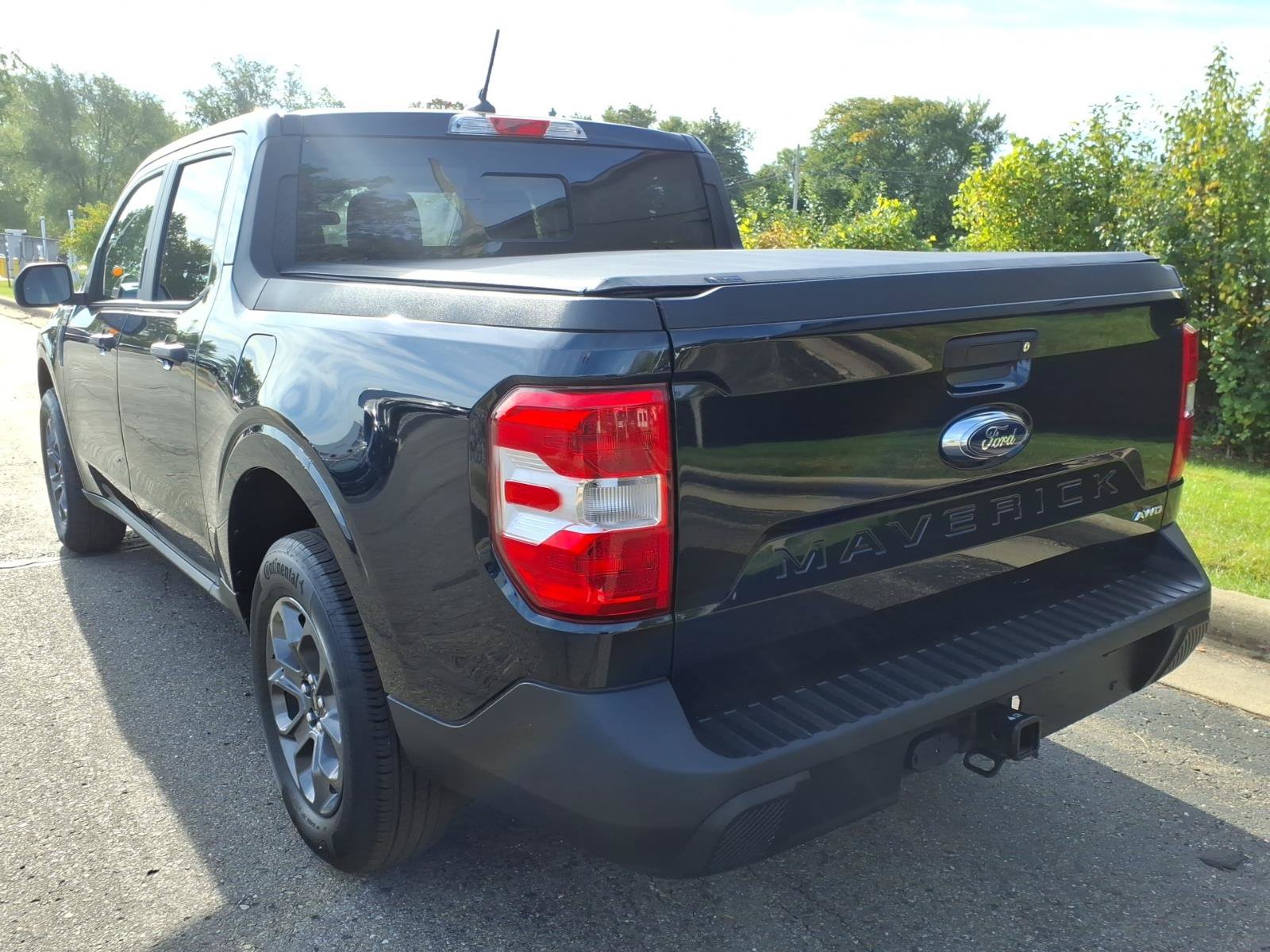 Certified 2022 Ford Maverick XLT w/ Equipment Group 300A Standard AWD/4WD image 4