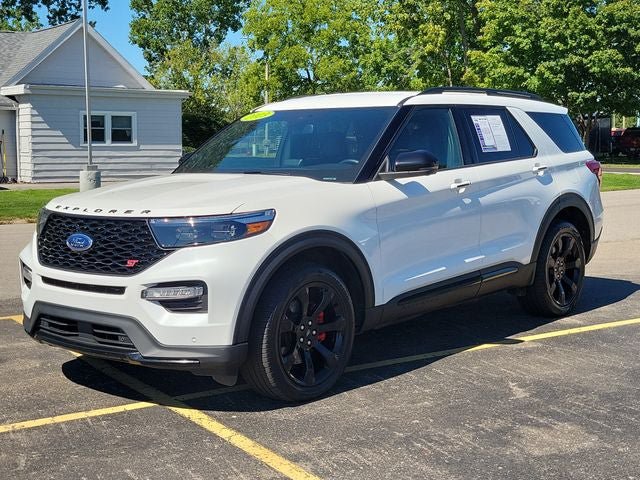 Certified 2023 Ford Explorer ST w/ Equipment Group 401A AWD/4WD image 2