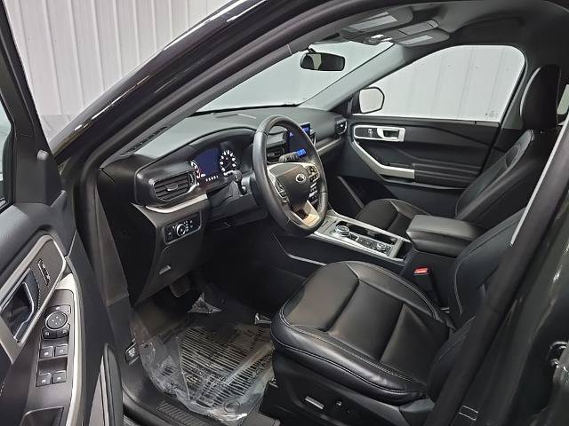 Certified 2024 Ford Explorer XLT w/ Equipment Group 202A AWD/4WD image 34