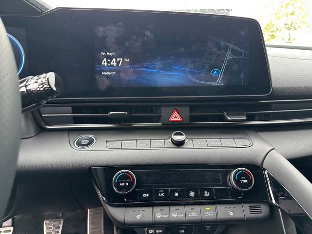 Used 2025 Hyundai Elantra N FWD image 23