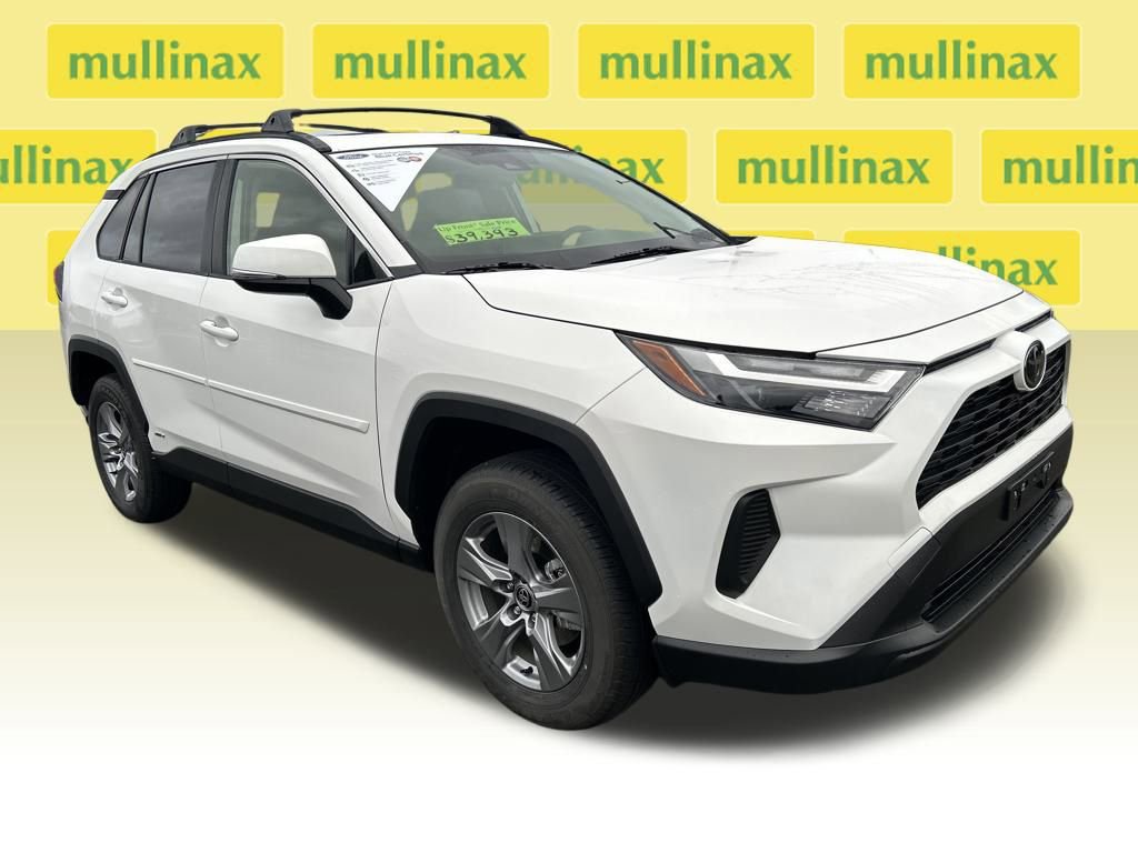 Used 2025 Toyota RAV4 XLE w/ Convenience Package
