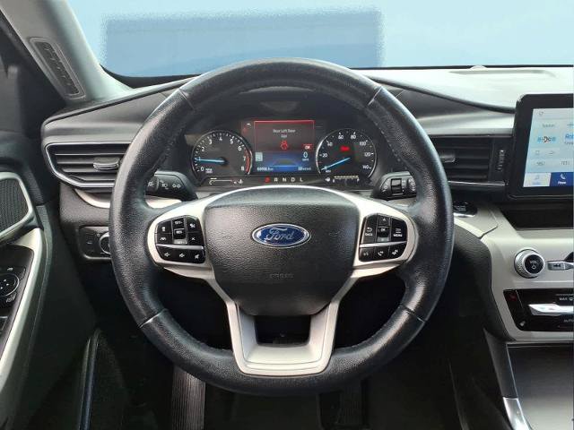 Certified 2022 Ford Explorer XLT w/ Equipment Group 202A AWD/4WD image 22