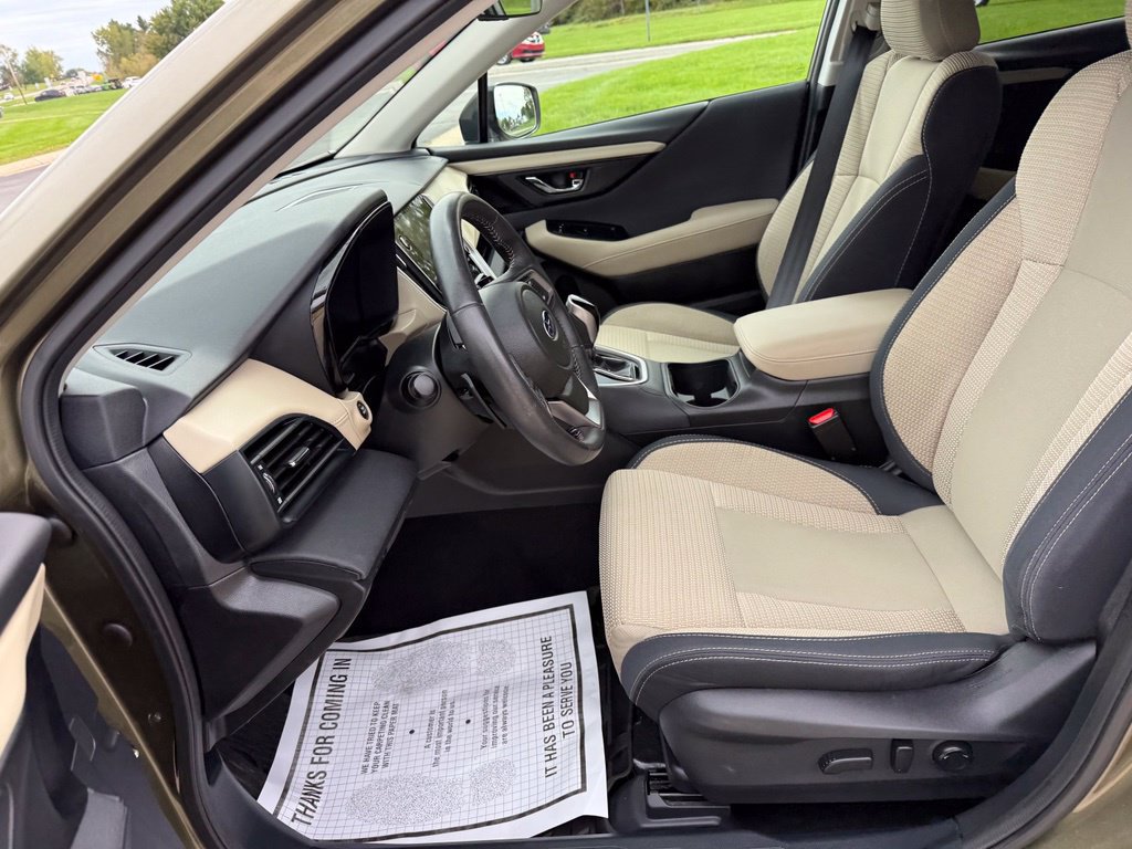 Used 2025 Subaru Outback Premium w/ Popular Package #1A AWD/4WD image 21