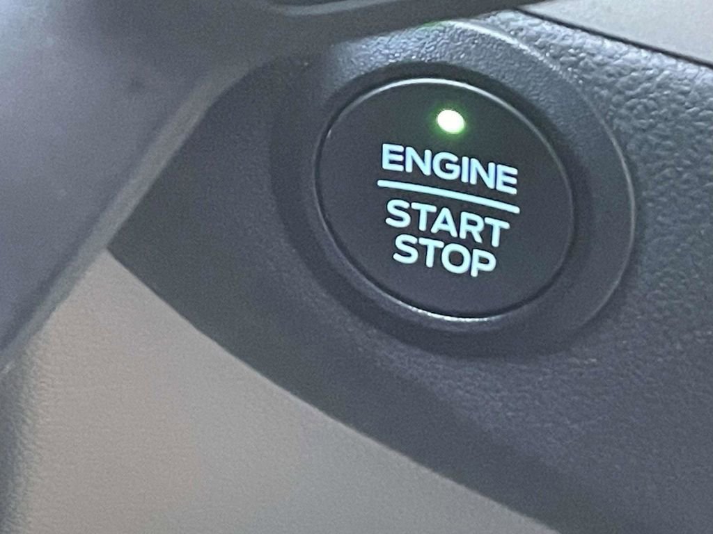 Certified 2022 Ford Escape SE w/ Convenience Package image 28