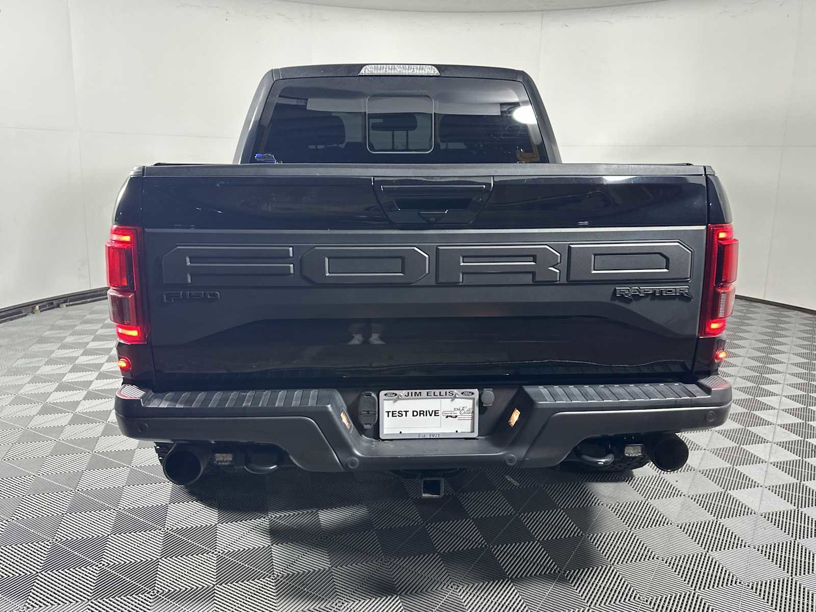 Certified 2019 Ford F150 Raptor w/ Equipment Group 802A Luxury AWD/4WD image 4