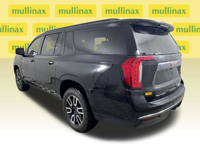 Used 2024 GMC Yukon XL AT4 w/ Technology Package AWD/4WD image 12