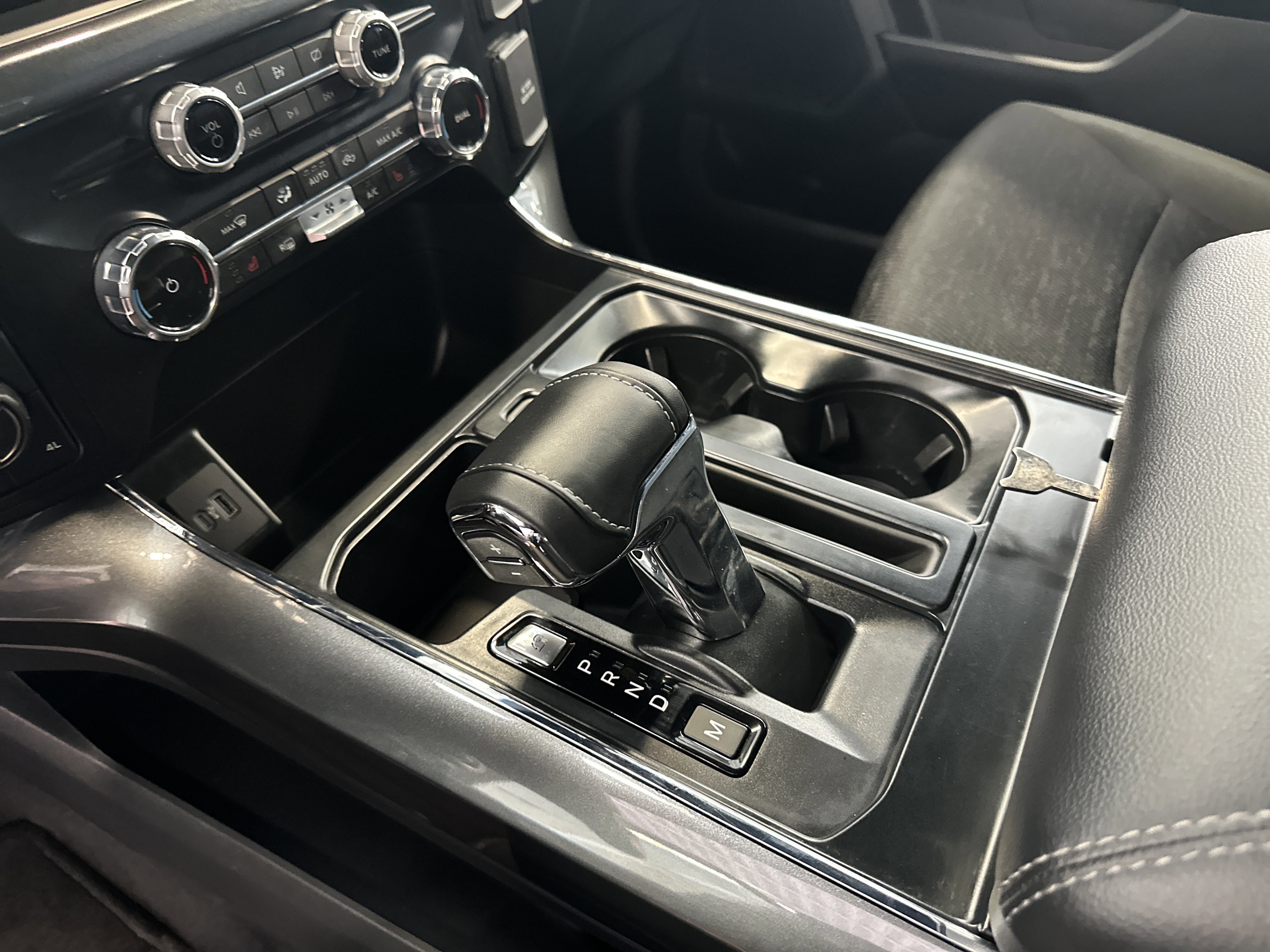 Certified 2023 Ford F150 XLT w/ Equipment Group 302A High image 31