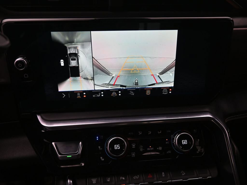 Used 2025 GMC Sierra 2500 Denali Ultimate image 12