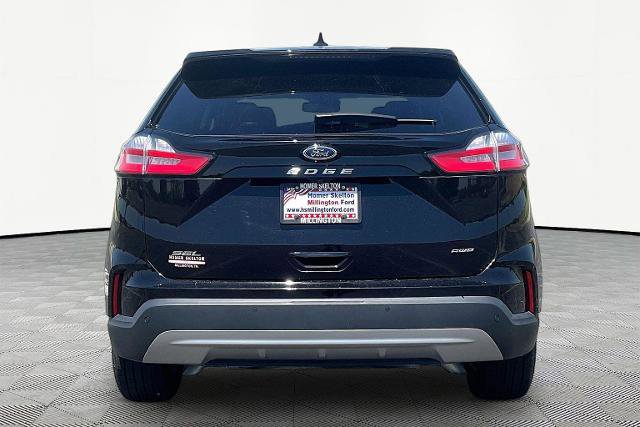 Certified 2024 Ford Edge SEL image 3