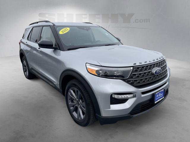 Certified 2022 Ford Explorer XLT w/ Equipment Group 202A image 2
