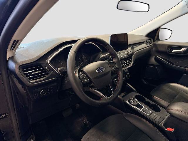 Certified 2022 Ford Escape SEL w/ SEL Stealth AWD Package image 9