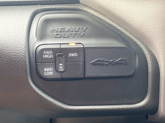 Used 2024 RAM 3500 Big Horn AWD/4WD image 30