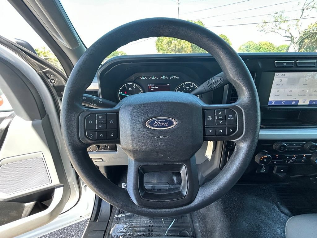 Certified 2024 Ford F550 2WD Regular Cab Super Duty image 13