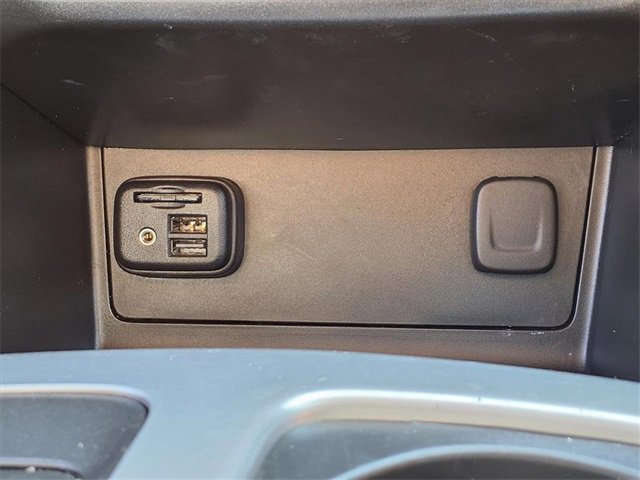 Used 2020 Chevrolet Colorado ZR2 image 11