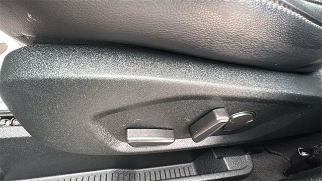 Certified 2022 Ford Edge SEL w/ Convenience Package image 10