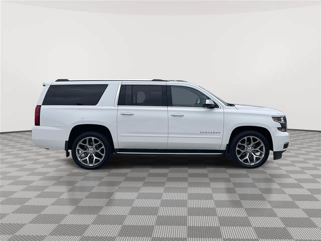 Used 2018 Chevrolet Suburban Premier w/ Max Trailering Package AWD/4WD image 4