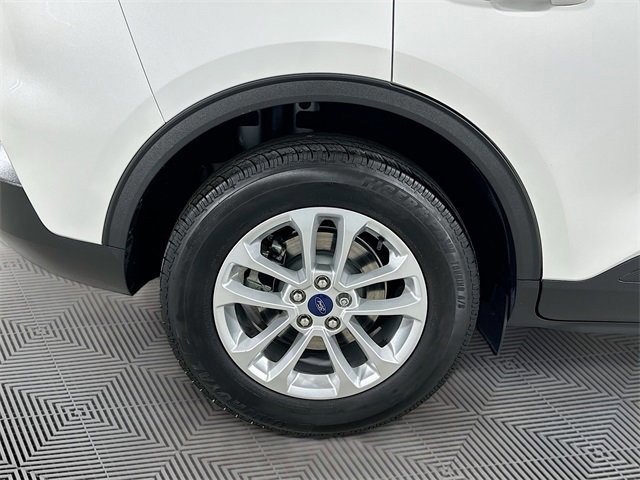 Certified 2020 Ford Escape SE image 31