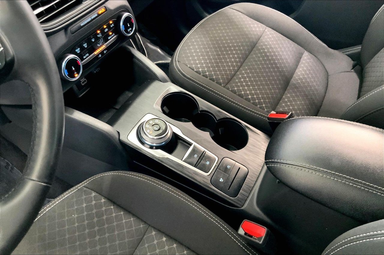 Certified 2024 Ford Escape Active FWD image 16
