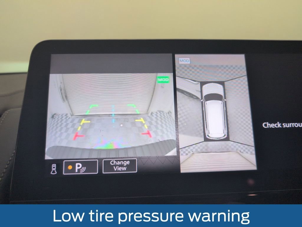 Used 2022 Nissan Armada Platinum w/ Captain's Chairs Package image 35