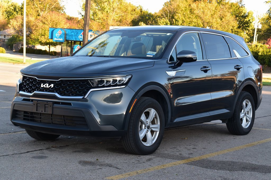 Used 2023 Kia Sorento LX