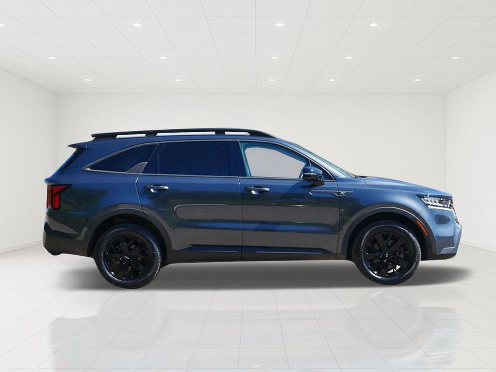 Used 2022 Kia Sorento S AWD/4WD image 2