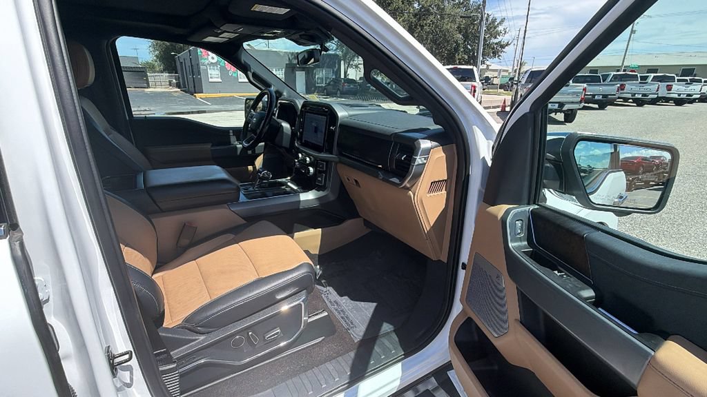 Certified 2022 Ford F150 Lariat w/ Equipment Group 502A High RWD image 27