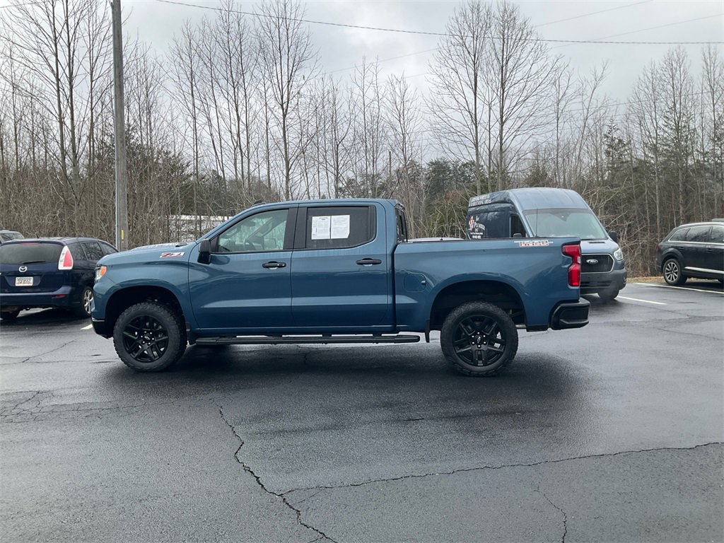 Used 2024 Chevrolet Silverado 1500 LT Trail Boss w/ LT Trail Boss Premium Package image 6