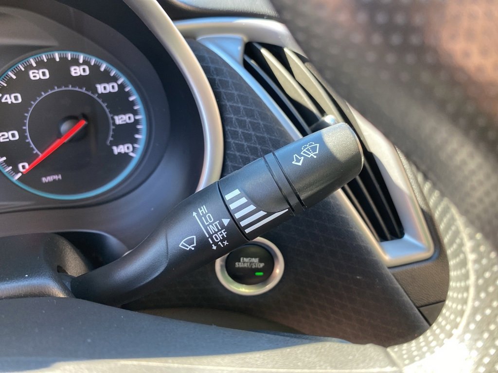 Used 2024 Chevrolet Malibu LT image 28