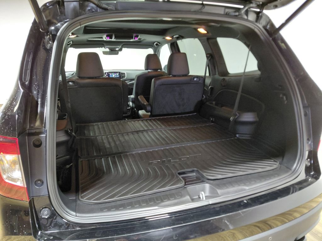 Used 2022 Honda Pilot Black Edition image 54