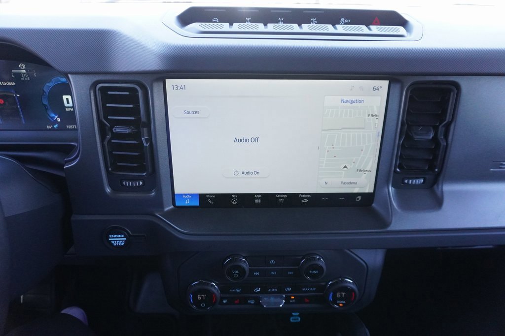 Certified 2025 Ford Bronco Badlands image 11