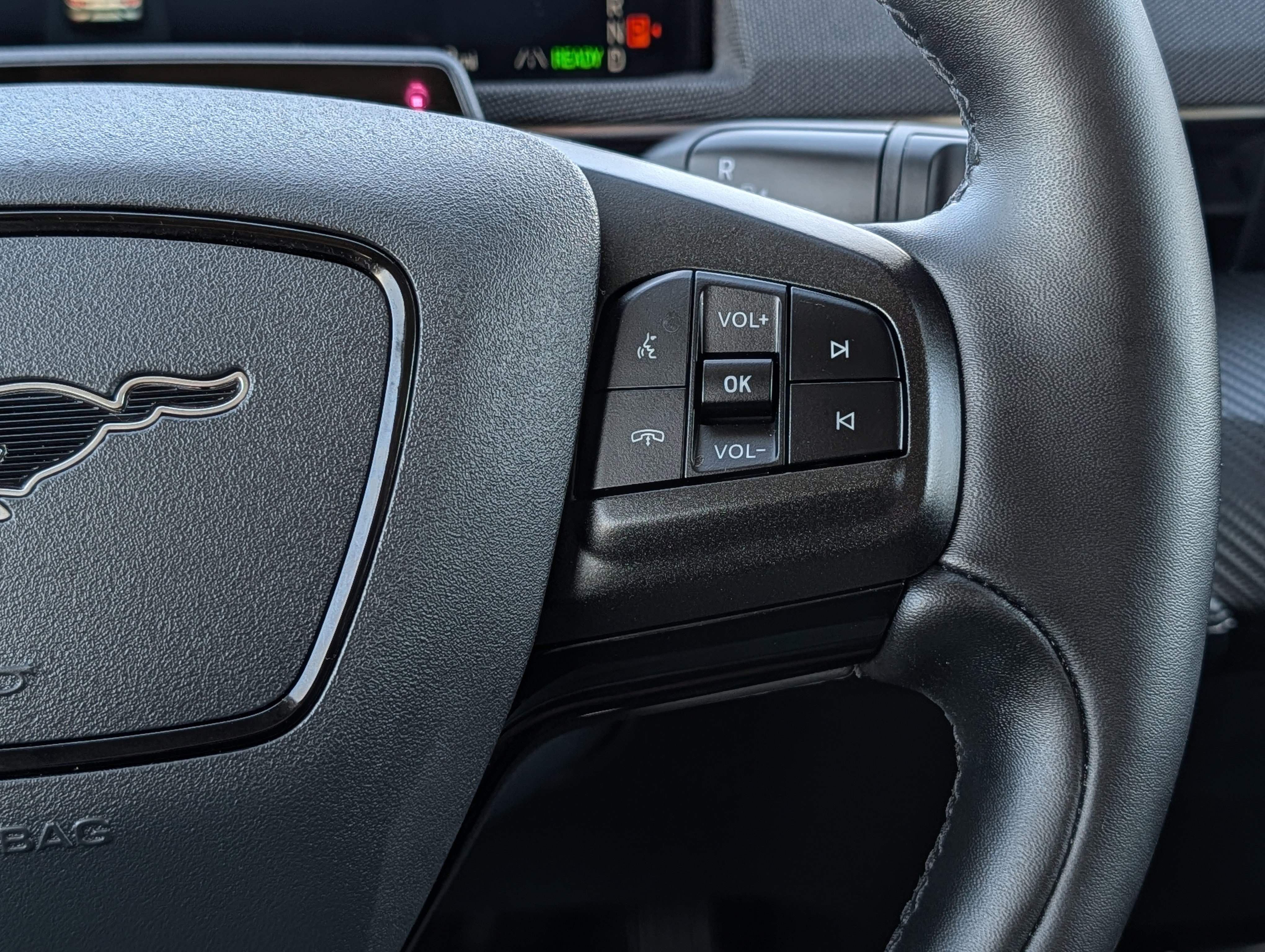 Certified 2025 Ford Mustang Mach-E Select w/ Comfort Package Lite AWD/4WD image 24