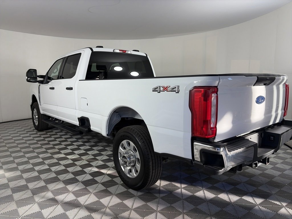 Certified 2024 Ford F350 XLT image 3
