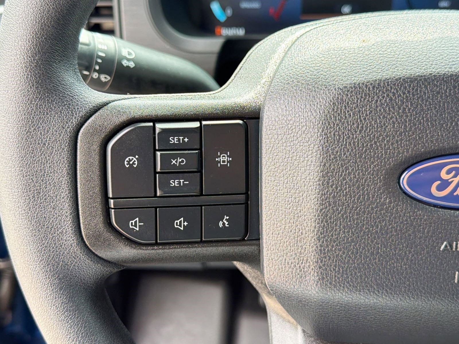 Certified 2025 Ford F150 STX w/ Equipment Group 200A RWD image 18