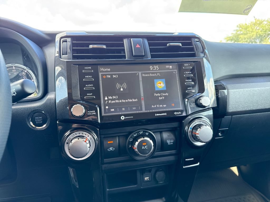 Used 2021 Toyota 4Runner Venture w/ Moonroof Package AWD/4WD image 20